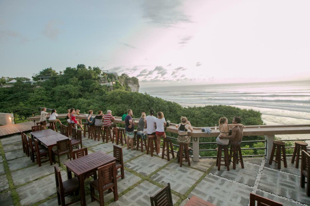 Отель La Bomie Uluwatu By Bukit Vista Экстерьер фото
